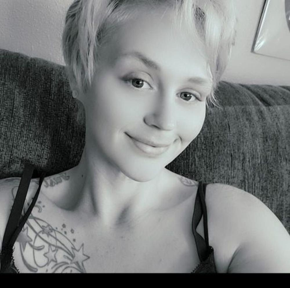 Meet your Posher, Lacey